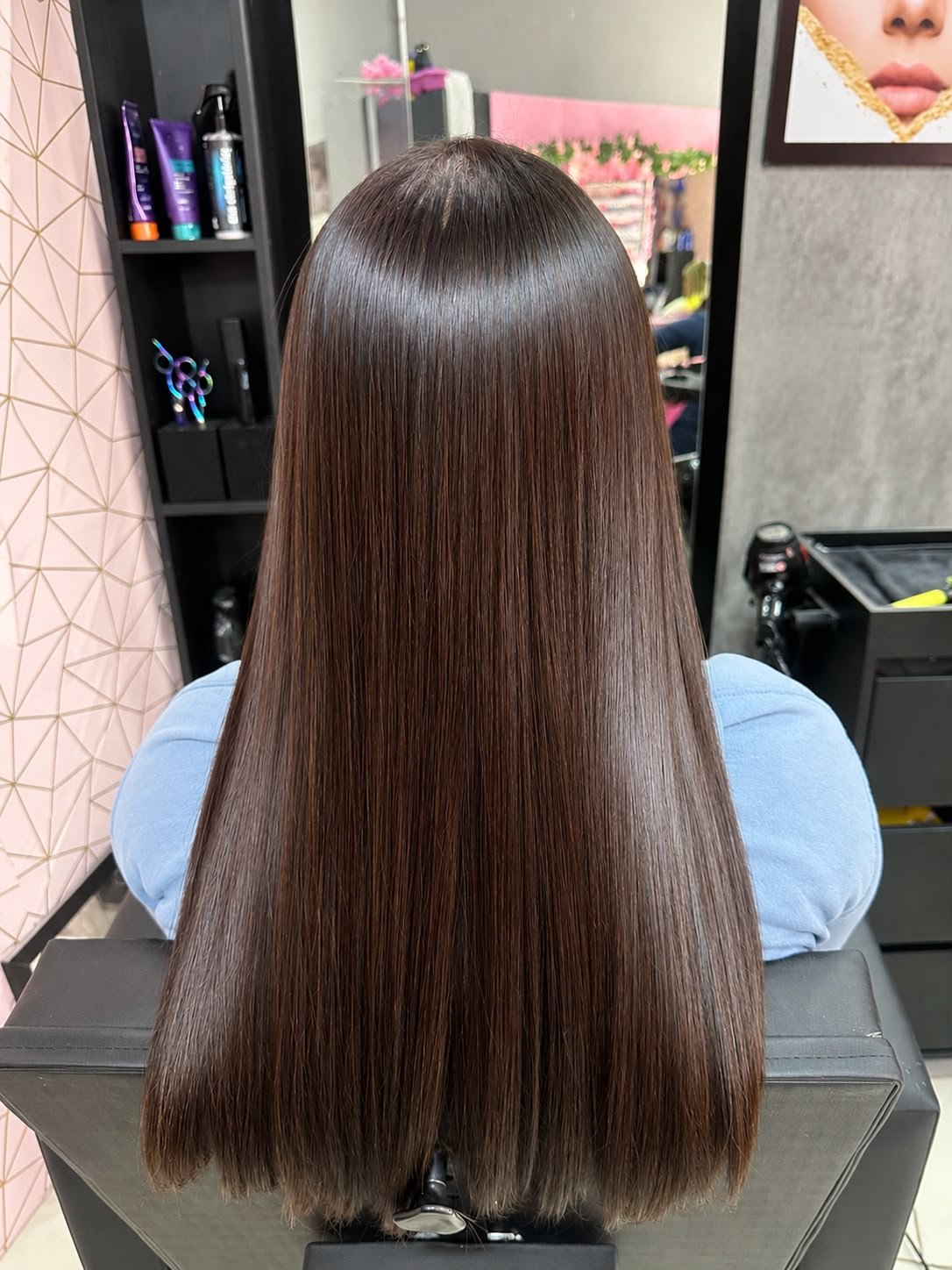 Resultado de cabelo castanho liso e sedoso