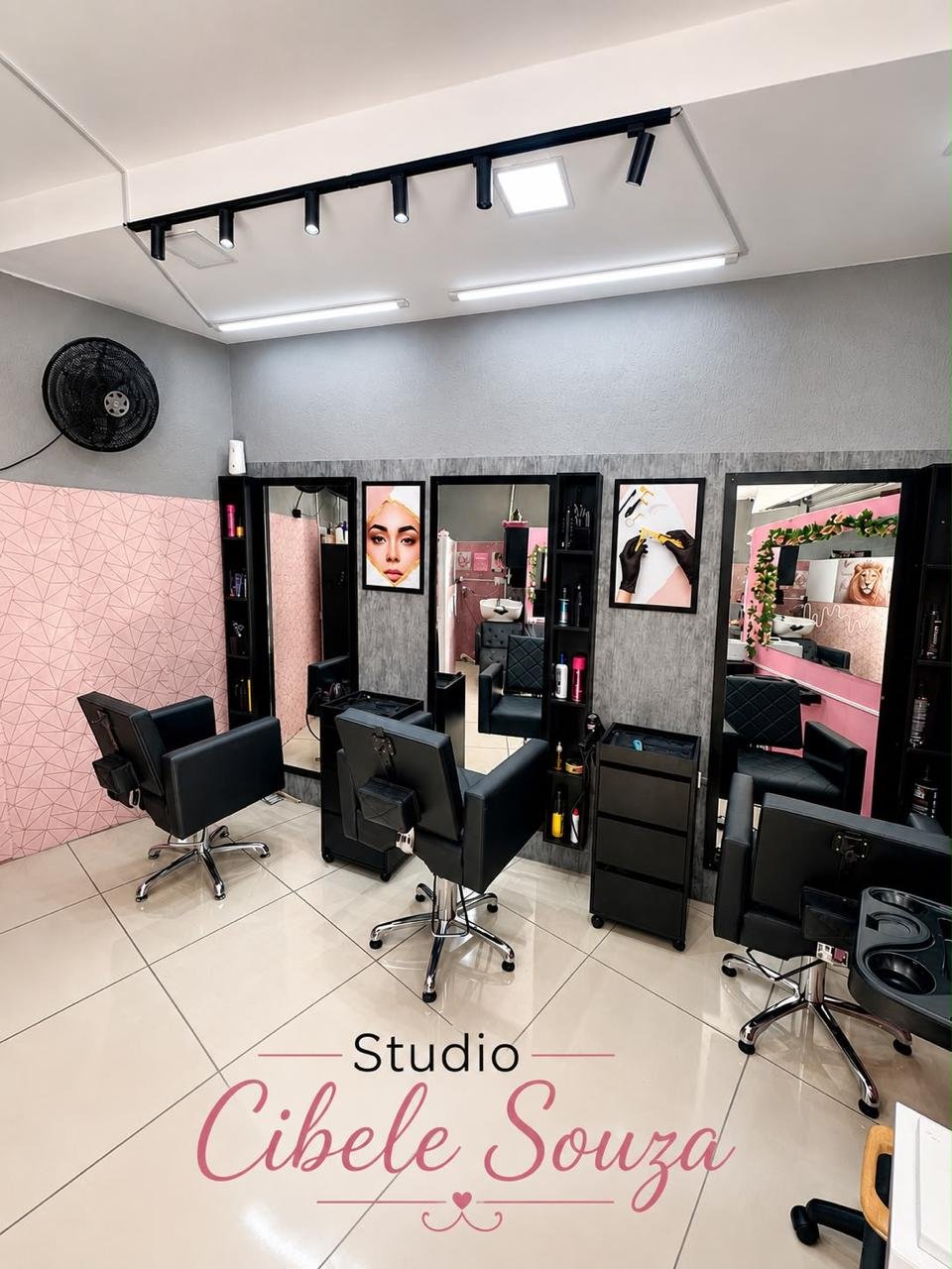 Ambiente interno do Studio Cibele Souza